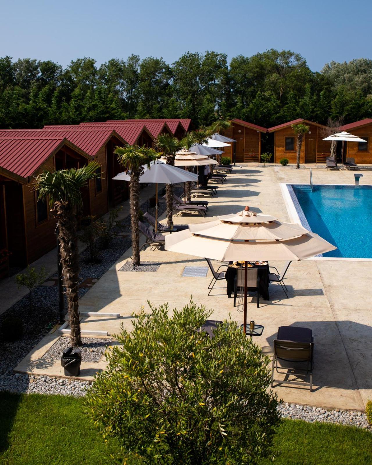 Hotel Divine Garden Ulcinj Exterior foto