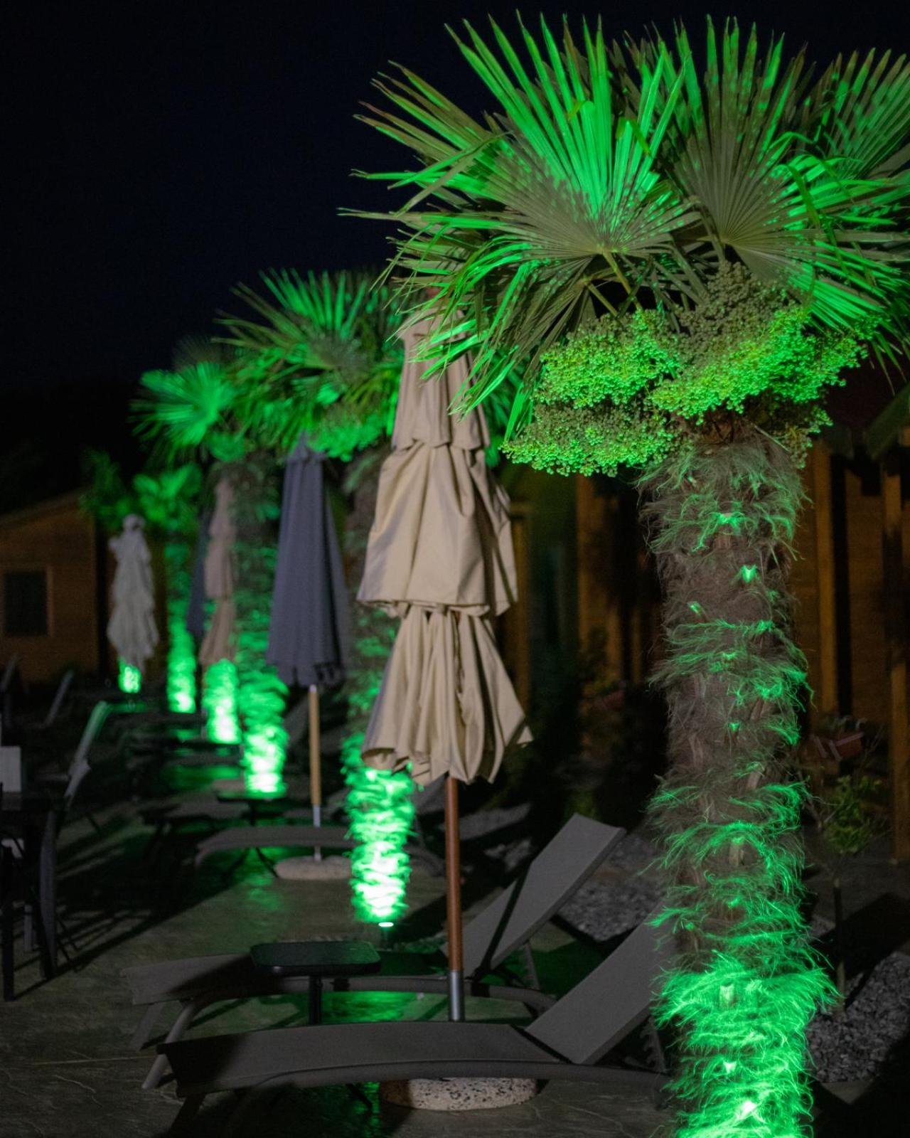 Hotel Divine Garden Ulcinj Exterior foto