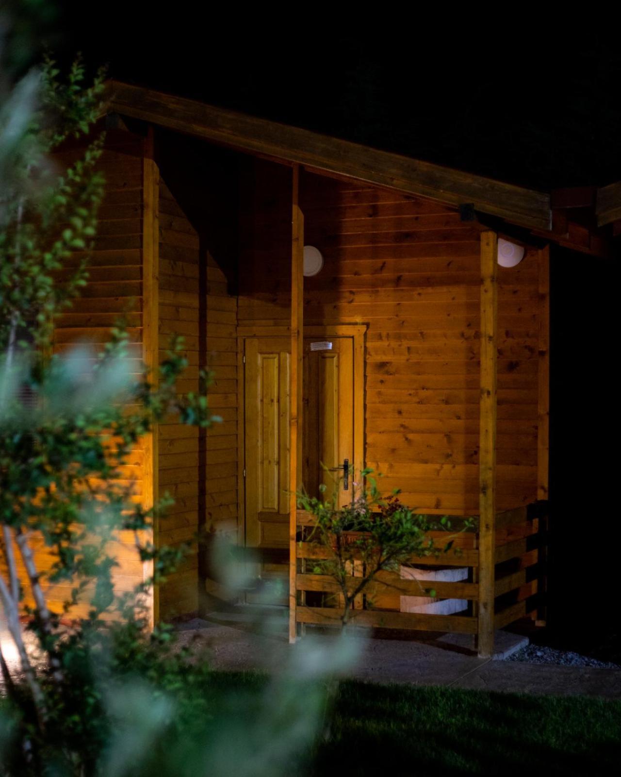 Hotel Divine Garden Ulcinj Exterior foto